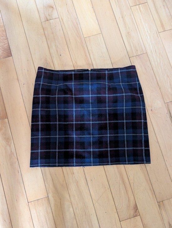 le chateau Dresses & Skirts - Vintage le chateau Navy and Purple Plaid Mini Skirt